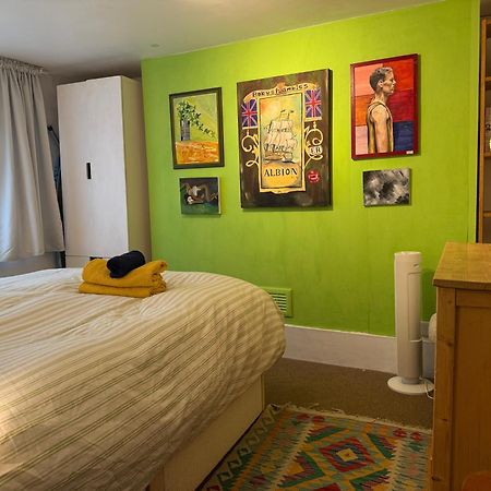Comfy Child/Dog Friendly Garden Flat Heart Camden Apartment London Exterior photo